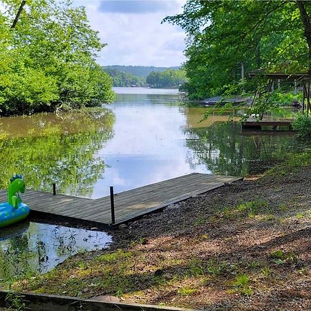 Lakeside Hot Springs Retreat With Kayaks And Boat Dock Hot Springs Village Ngoại thất bức ảnh